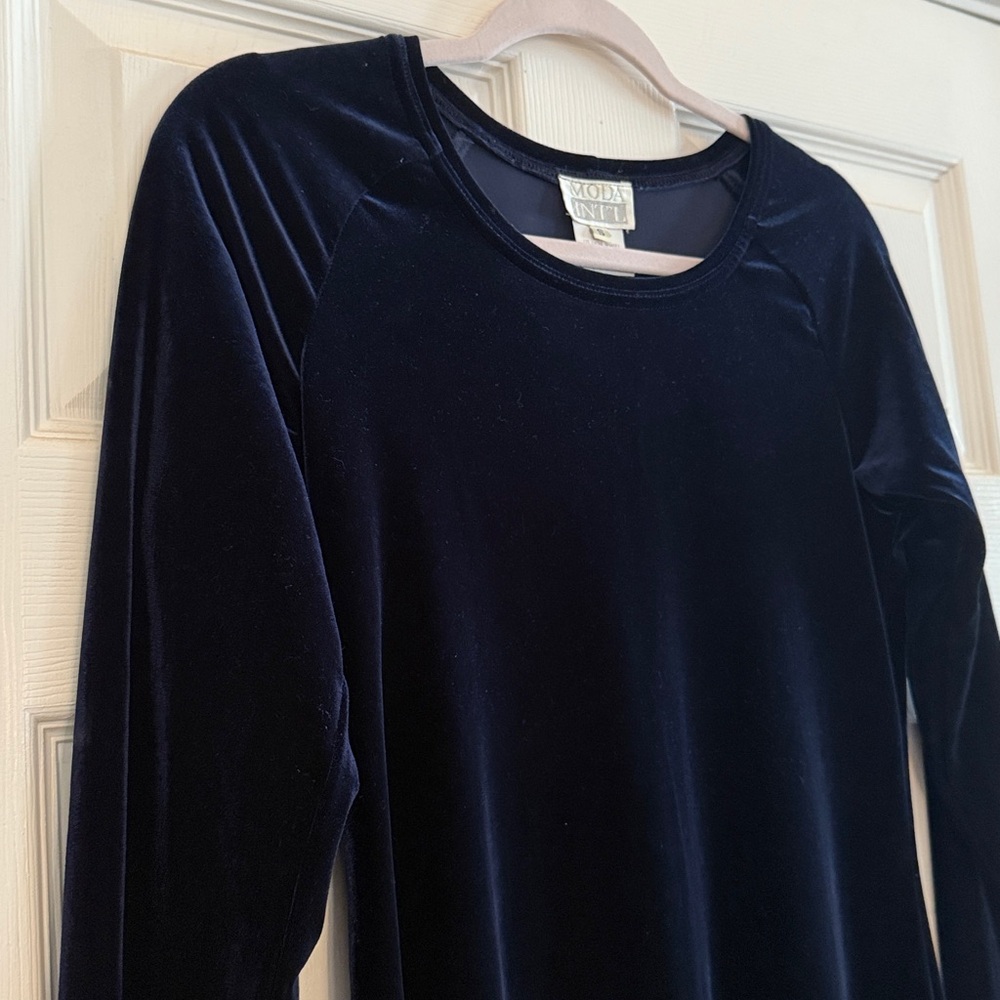 Moda Int’l Midnight Blue Dress